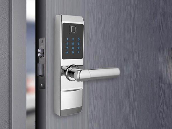 新乐24小时上门开锁公司