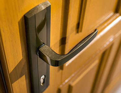 新乐24小时上门开锁公司